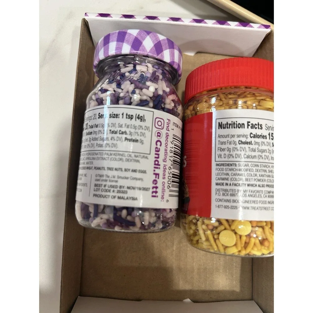 Jif Peanut Butter Sprinkles & Smucker Grape‎ Sprinkles, 2.82 oz Set